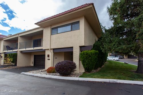 3447 Skyline Blvd, Reno, NV, 89509-5676 | Card Image