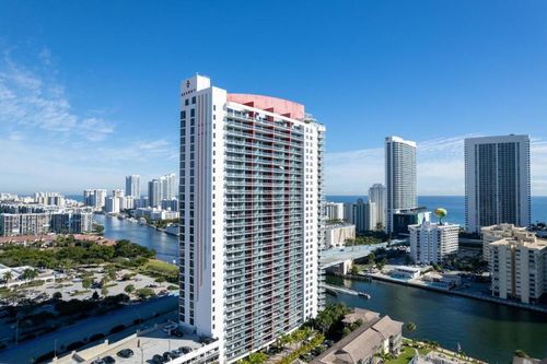 r1805-2602 E Hallandale Beach Blvd, Hallandale Beach, FL, 33009-4819 | Card Image