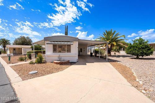 10705 N Mont Blanc Ave, Oro Valley, AZ, 85737-8608 | Card Image