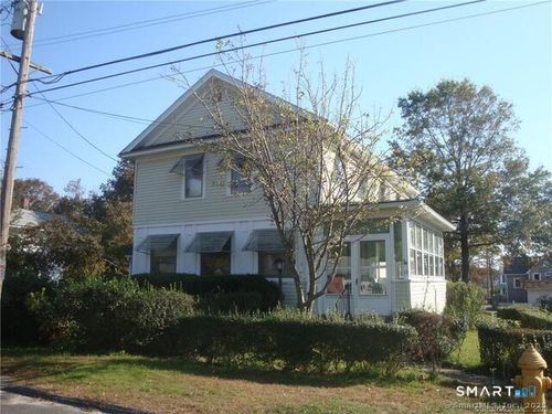 15 Warren St, Milford, CT, 06460-7367 | Card Image