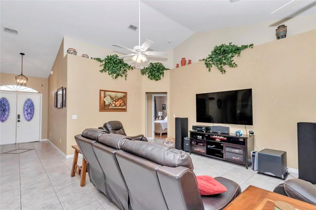 10372 Sw 41 St Ct, House other with 4 bedrooms, 2 bathrooms and null parking in OCALA FL | Image 19