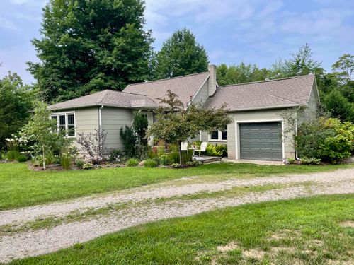 23700 72nd St, South Haven, MI, 49090-8786 | Card Image