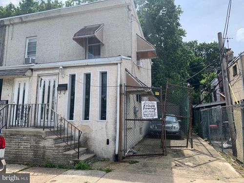 2070 E Haines St, PHILADELPHIA, PA, 19138-2633 | Card Image