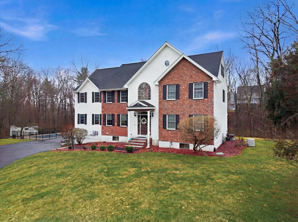 Residential in Methuen
