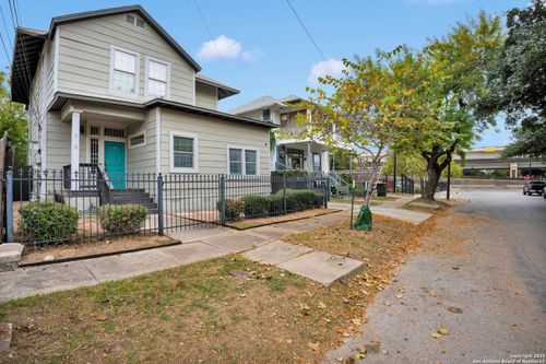 4-618 Atlanta St, San Antonio, TX, 78212-4401 | Card Image