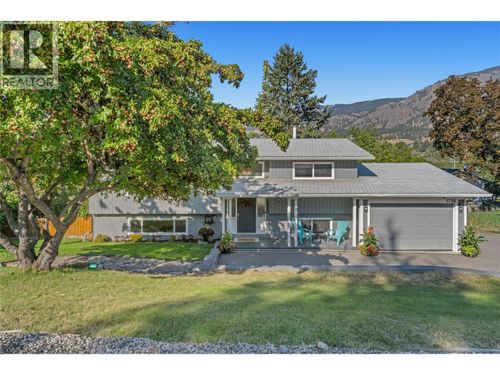 1758 Sunrise Rd, Kelowna, BC, V1P1G3 | Card Image