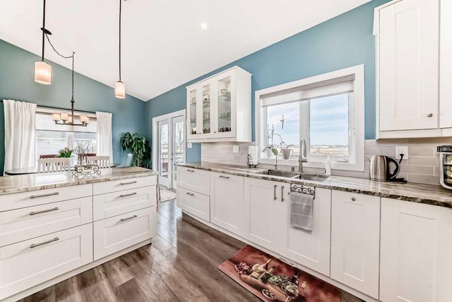 26 Mackenzie Ave, House other with 5 bedrooms, 3 bathrooms and 2 parking in Lacombe AB | Image 5