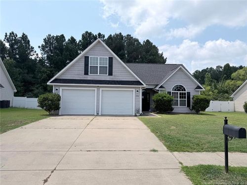 735 Fairfield Cir, Raeford, NC, 28376-6716 | Card Image