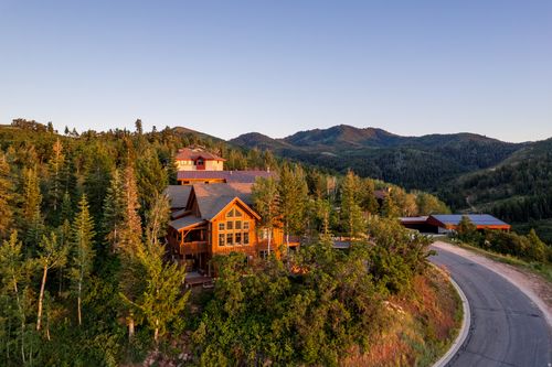 7141 Canyon Dr, Park City, UT, 84098-5382 | Card Image