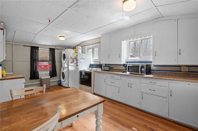 A - 201 27 1/4 26 7/8 Ave, House other with 3 bedrooms, 1 bathrooms and null parking in CUMBERLAND WI | Image 6