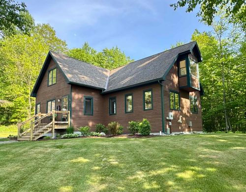 107 Top Rdg, Mendon, VT, 05701-6541 | Card Image