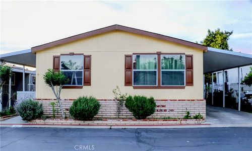 trlr-91-24922 Muirlands Blvd, Lake Forest, CA, 92630-4840 | Card Image