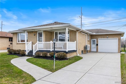 39 Cardy Ln, Depew, NY, 14043-1956 | Card Image