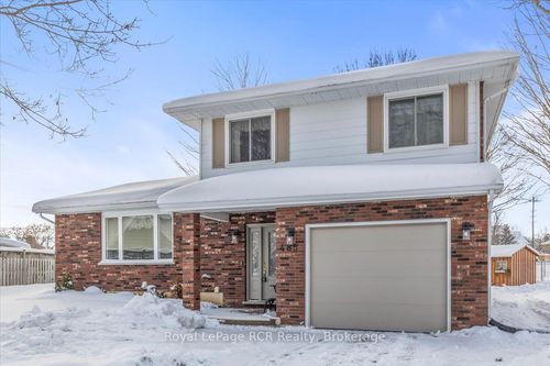 485 2nd A St, Hanover, ON, N4N3P4 | Card Image