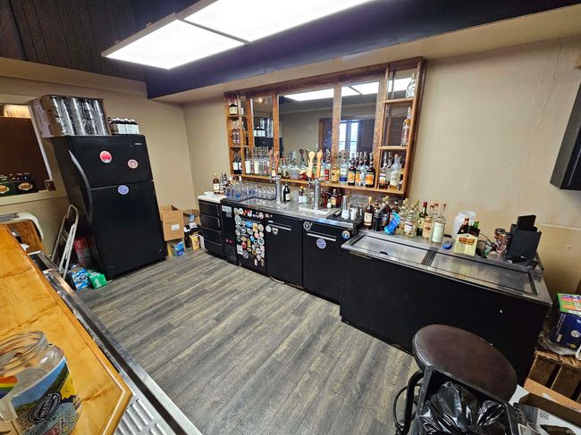 124 Main St, Home with 0 bedrooms, 5 bathrooms and null parking in Vincennes IN | Image 14