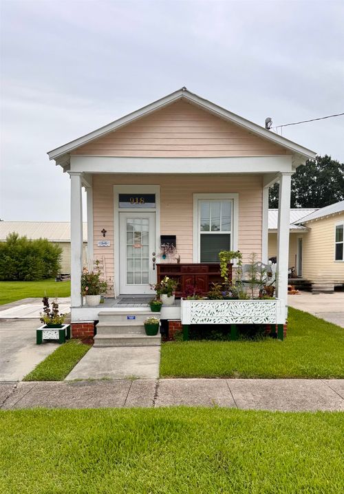918 Florence St, Morgan City, LA, 70380 | Card Image