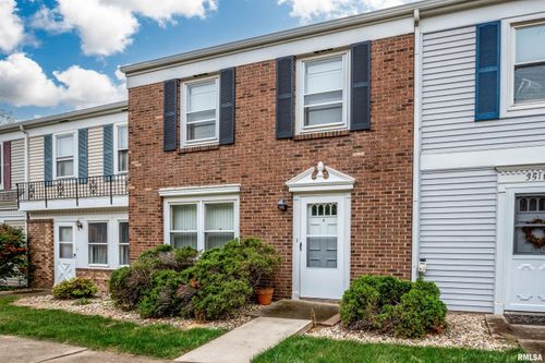 3516 W Richwoods Blvd, Peoria, IL, 61604-1031 | Card Image