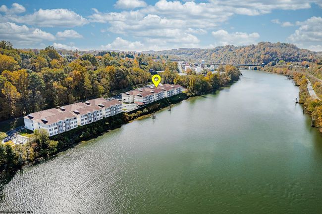3208 - 3208 University Commons Dr, Condo with 4 bedrooms, 4 bathrooms and 3 parking in Star City WV | Image 30