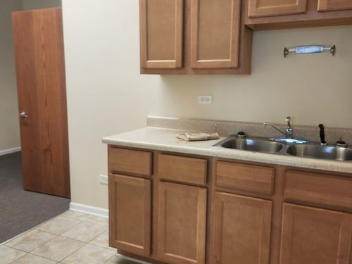 2001 N Green Bay Road, Waukegan, IL, 60087 | Card Image