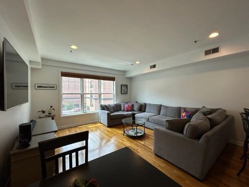 3c-1120 Clinton St, Hoboken, NJ, 07030-3281 | Card Image