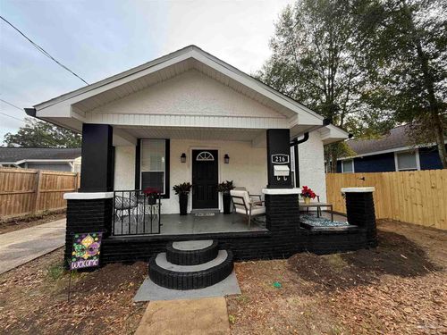 216 N B St, Pensacola, FL, 32502-4657 | Card Image