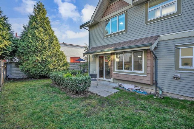 27 - 22977 116 Avenue, Townhouse with 3 bedrooms, 2 bathrooms and 2 parking in Maple Ridge BC | Image 37