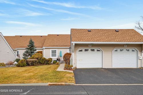 b-69 William And Mary Sq, Freehold, NJ, 07728-9428 | Card Image