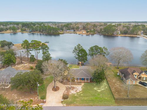 17008 Spring Lake Dr W, Vancleave, MS, 39565-8197 | Card Image