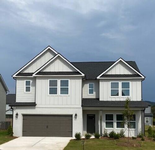 8306 Shrewsbury Ln, Ooltewah, TN, 37363-2243 | Card Image