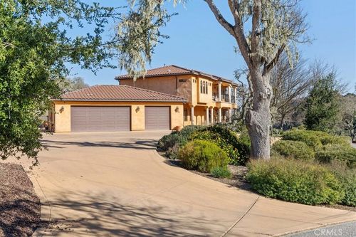10460 Portal Rd, Atascadero, CA, 93422 | Card Image