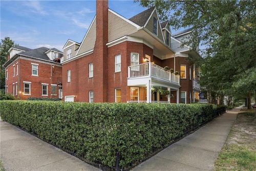 1342 Stockley Gdns, Norfolk, VA, 23517-1828 | Card Image