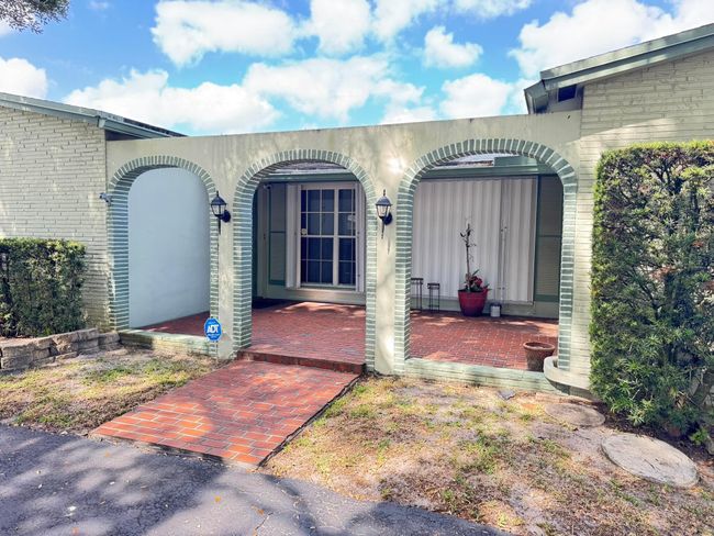 5013 Sw 88 Th Ter, House other with 3 bedrooms, 2 bathrooms and null parking in Cooper City FL | Image 7