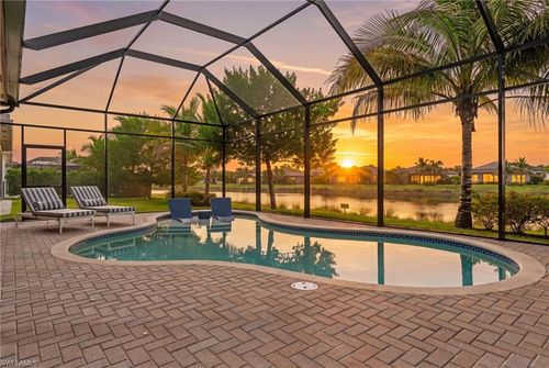 11523 Jacaranda Dr, NAPLES, FL, 34120-3855 | Card Image