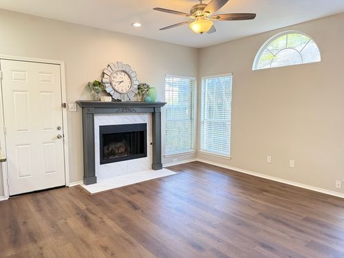 1153 Regal Dr, Garland, TX, 75040-7588 | Card Image