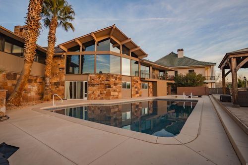 980 Cactus Cir, St. George, UT, 84790-7801 | Card Image