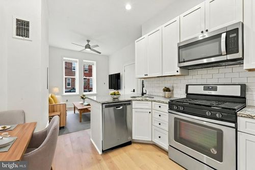 1-2821 Poplar St, PHILADELPHIA, PA, 19130-1296 | Card Image