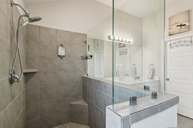 402 Devnet Fld, House other with 4 bedrooms, 3 bathrooms and null parking in Cibolo TX | Image 29