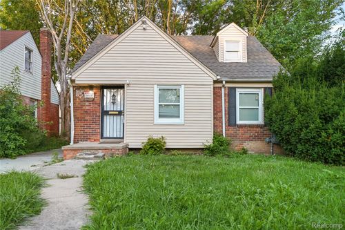 8626 Piedmont St, Detroit, MI, 48228-3023 | Card Image