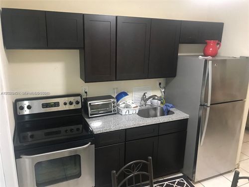 2-133 Nw 57th St, Miami, FL, 33127-1613 | Card Image