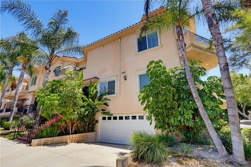350 Bethany Road, Burbank, CA, 91504 | Card Image