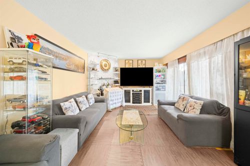 312-2277 E 30th Ave, Vancouver, BC, V5N5N1 | Card Image
