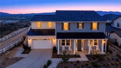 28414 Old Springs Rd, Castaic, CA, 91384-2911 | Card Image