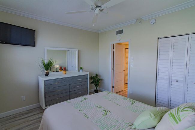 APT-402 - 7974 Sailboat Key Blvd S, Condo with 2 bedrooms, 2 bathrooms and null parking in South Pasadena FL | Image 23