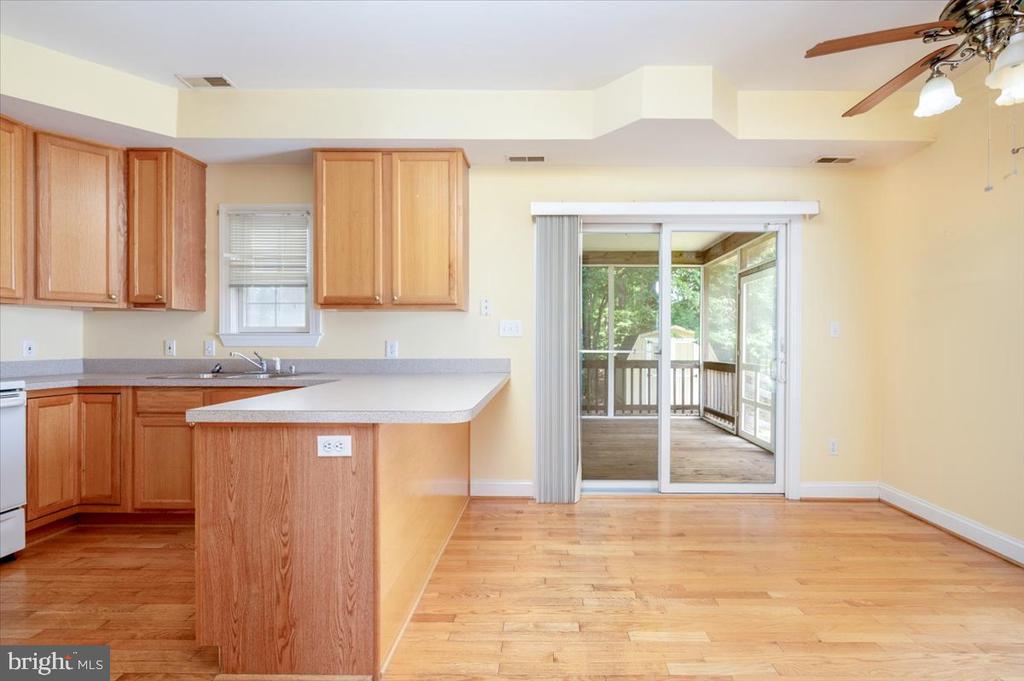 Residential in ROCK HALL 3