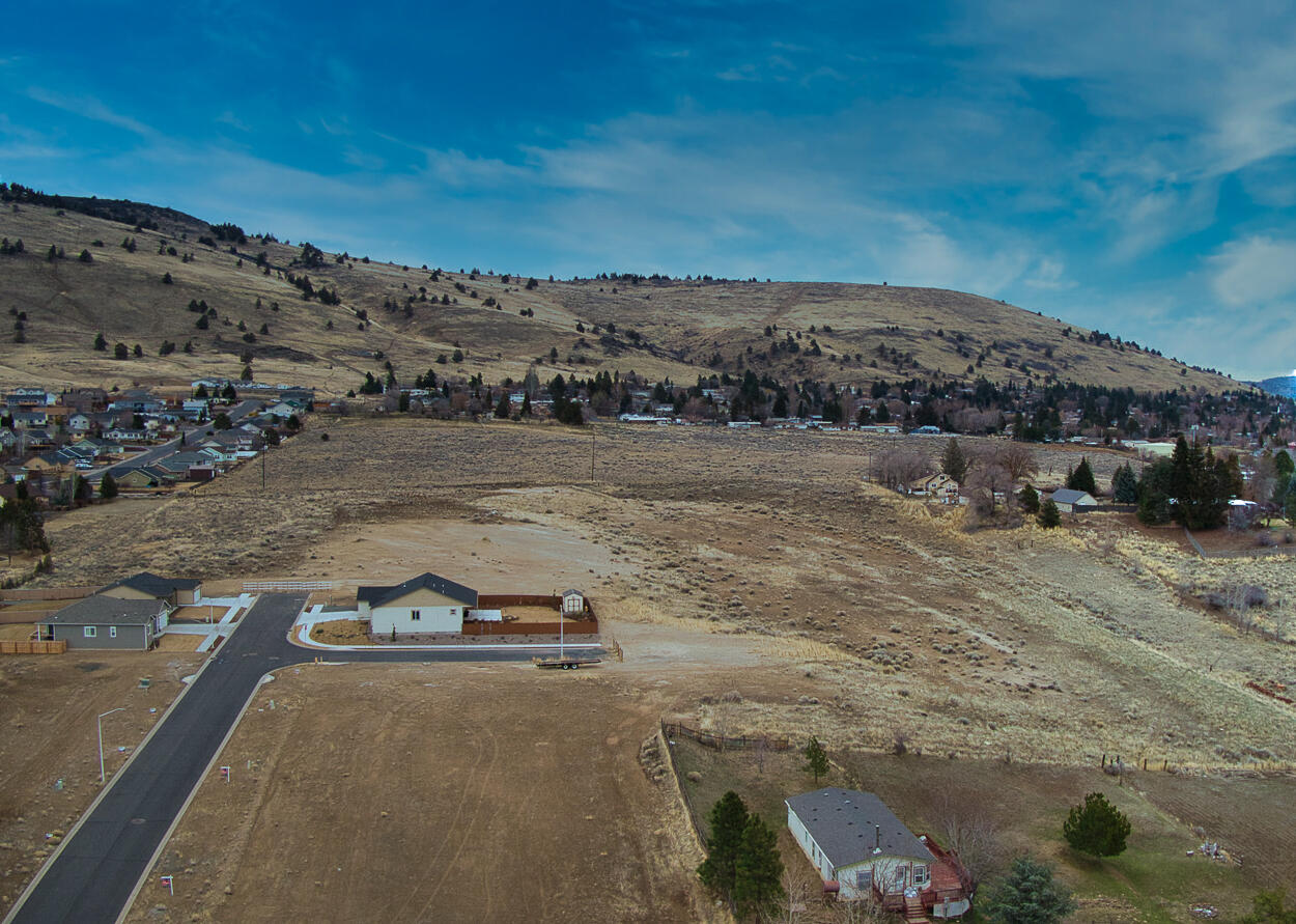 Land in Klamath Falls