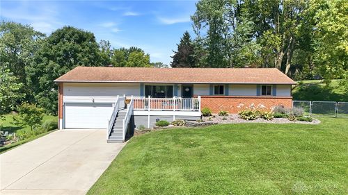 4060 Middlebrook Dr, Beavercreek, OH, 45440-3370 | Card Image
