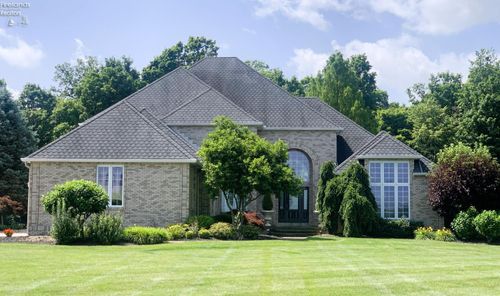 521 Hasbrock Rd, Norwalk, OH, 44857-8933 | Card Image