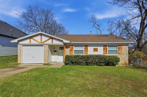 5516 Goodman Ave, Fort Worth, TX, 76107-7016 | Card Image
