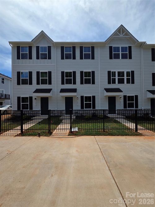 3251 Dannelly Towns Alley, Charlotte, NC, 28208 | Card Image