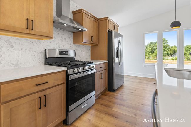 86 Chase Court Nw, House other with 3 bedrooms, 3 bathrooms and null parking in Kent City MI | Image 6
